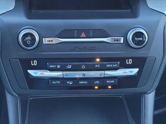 Certified 2020 Ford Explorer XLT w/ Equipment Group 202A image 28