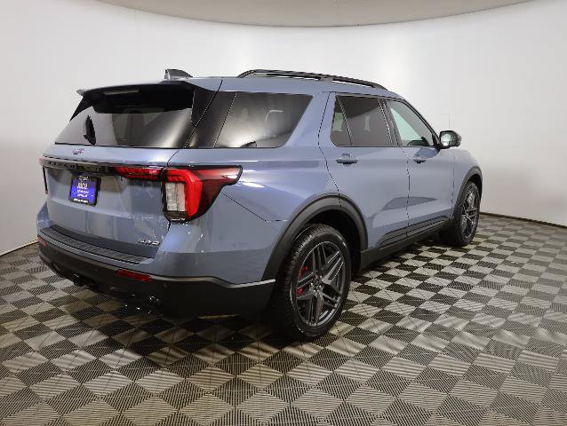 Certified 2025 Ford Explorer ST-Line w/ ST-Line Street Pack AWD/4WD image 6