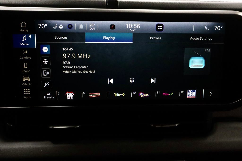 Used 2025 Jeep Wrangler Unlimited Sahara image 10