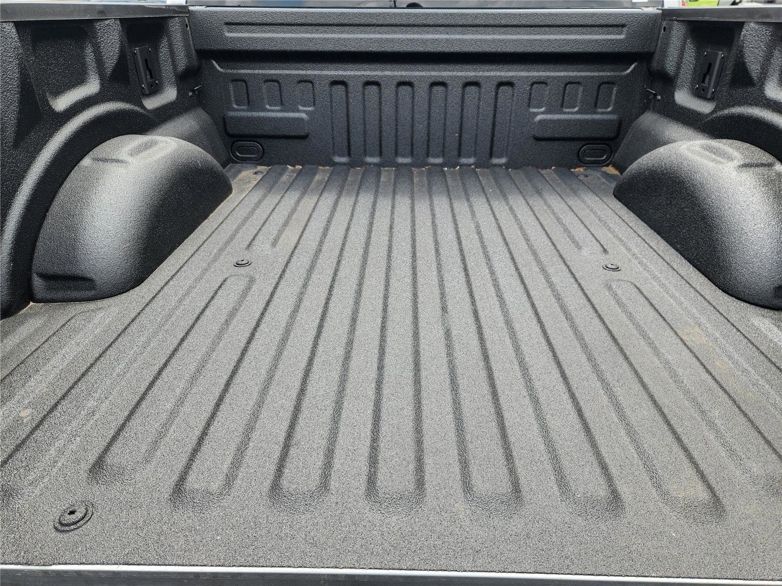 Certified 2022 Ford F150 Lariat w/ Equipment Group 502A High image 35