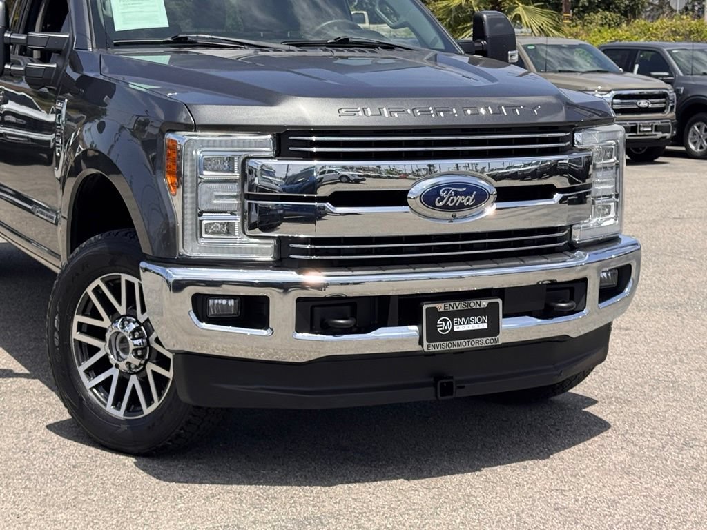 Certified 2018 Ford F250 Lariat w/ Lariat Ultimate Package AWD/4WD image 3