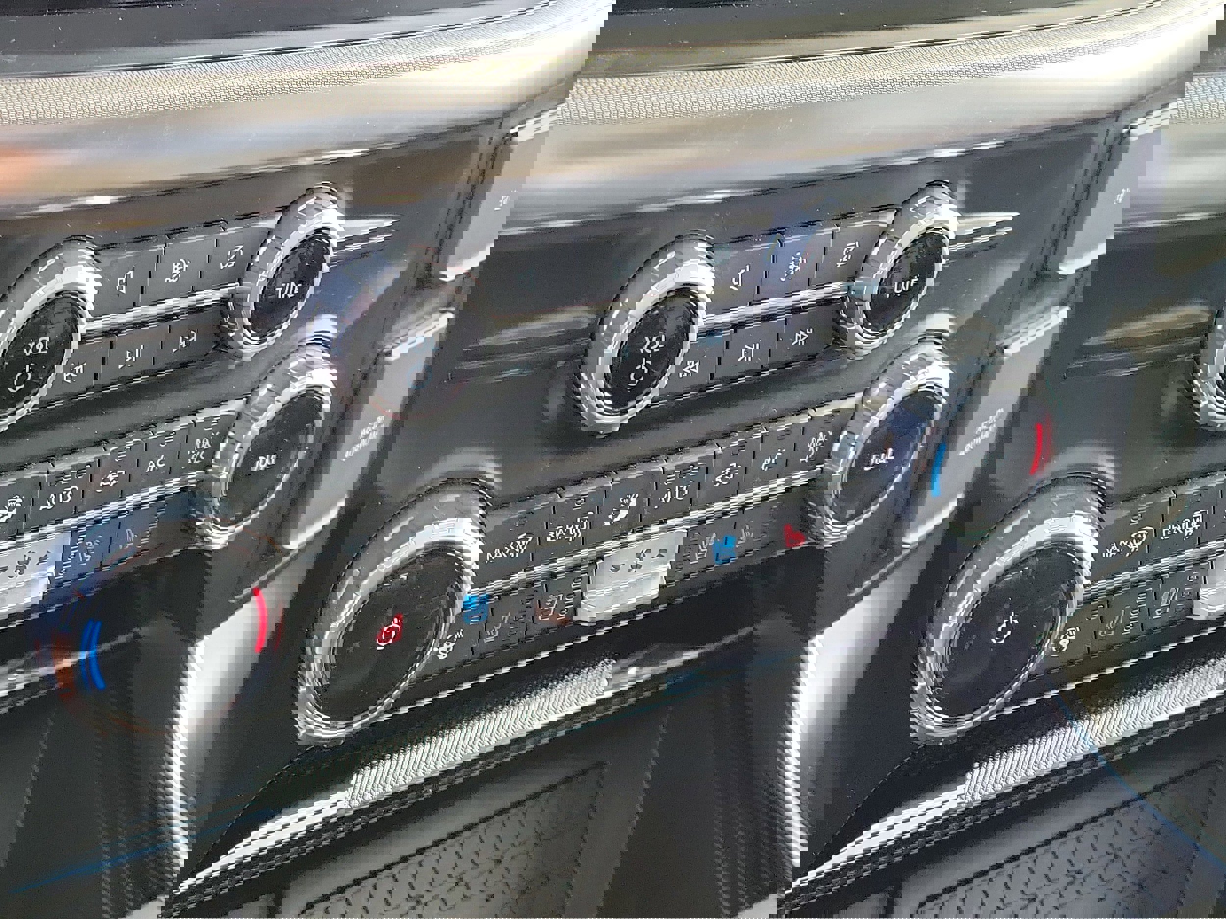 Certified 2023 Ford F150 Raptor w/ Raptor 37 Performance Package image 31