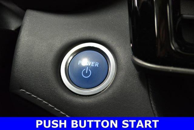 Used 2020 Toyota Highlander XLE AWD/4WD image 21