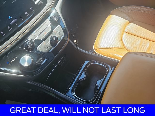 Used 2022 Chrysler Pacifica Pinnacle AWD/4WD image 24