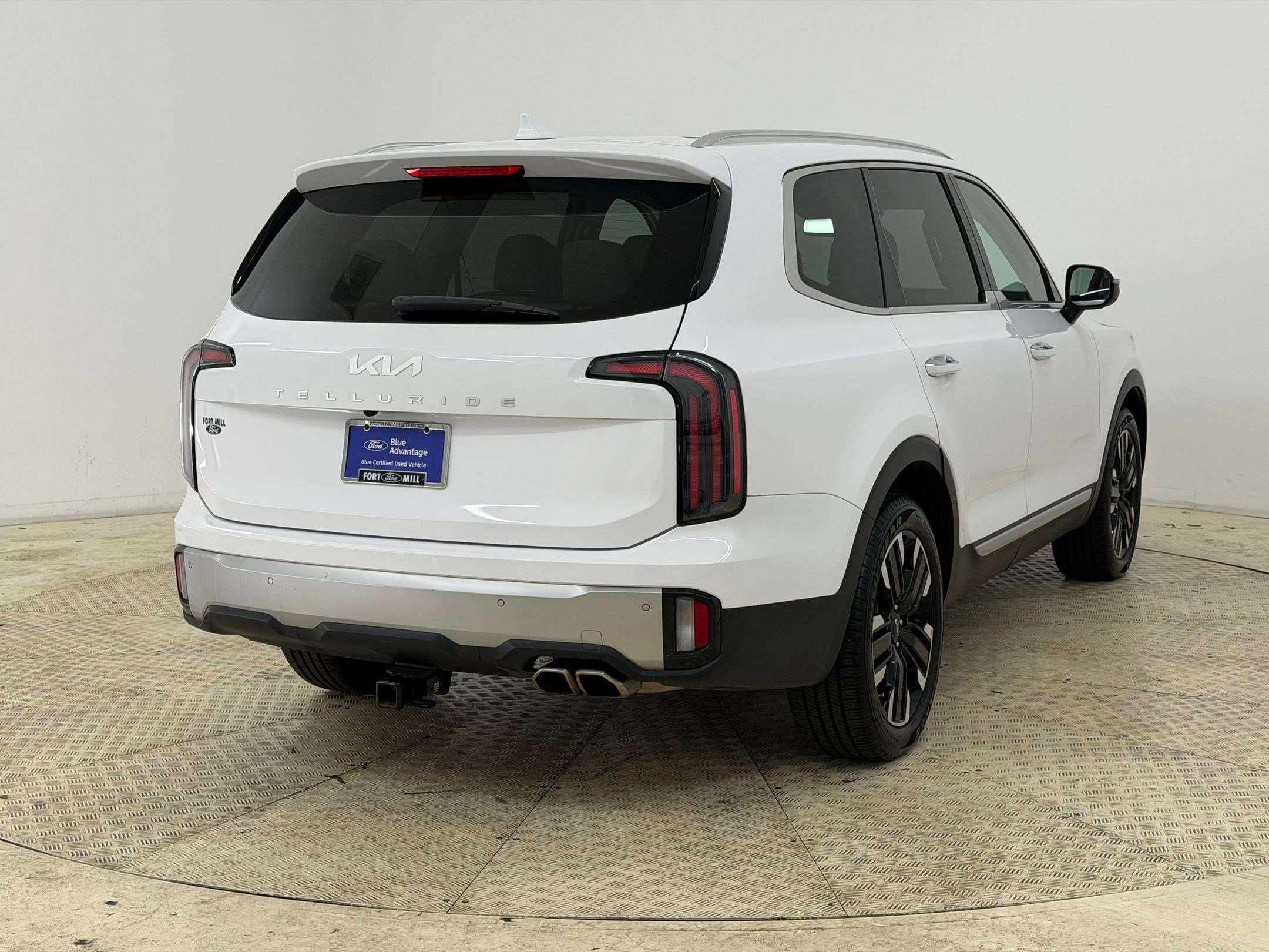 Used 2023 Kia Telluride SX image 8