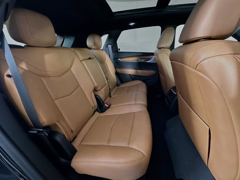 Used 2022 Cadillac XT5 Premium Luxury FWD image 34