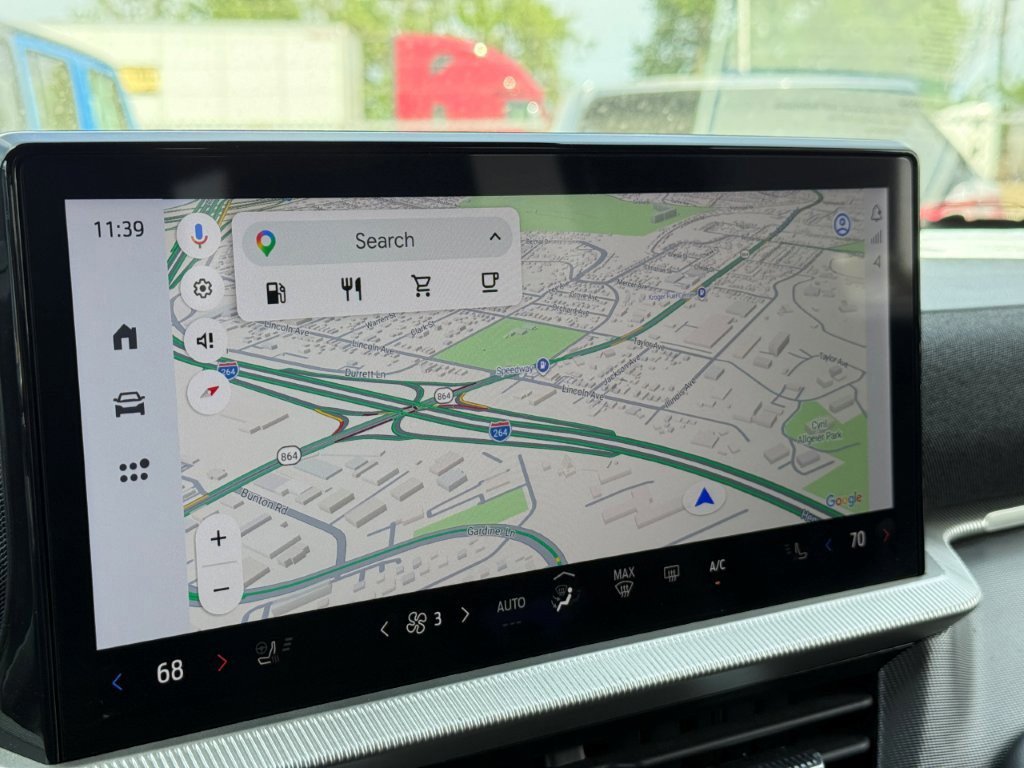 Certified 2025 Ford Explorer ST-Line w/ ST-Line Street Pack image 29