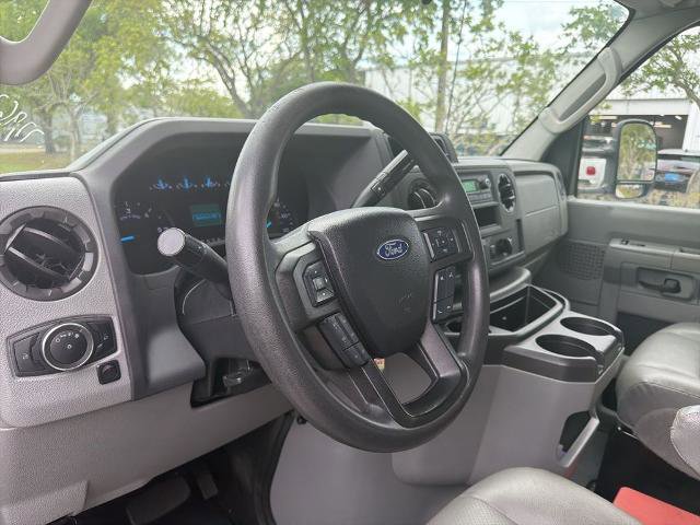 Certified 2024 Ford E-450 and Econoline 450 Super Duty w/ Power Windows & Locks Group RWD image 9