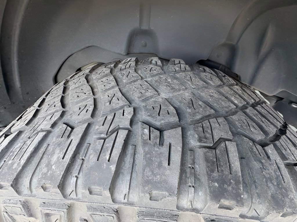 Certified 2022 Ford Bronco Wildtrak AWD/4WD image 26