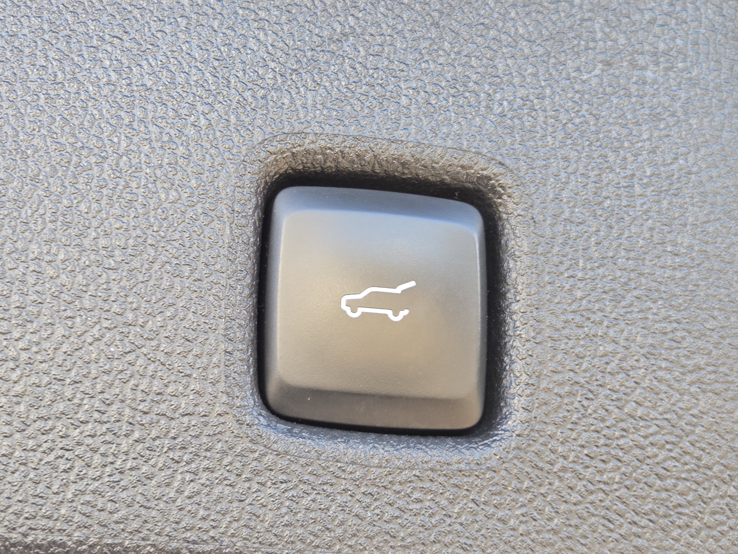 Certified 2020 Ford Escape SEL AWD/4WD image 29
