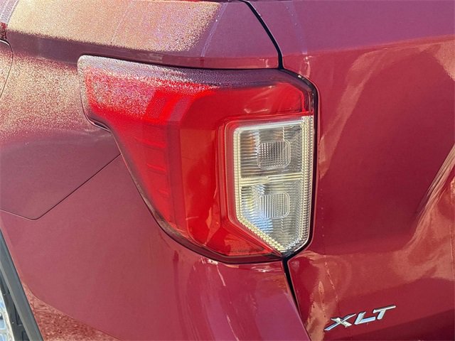 Certified 2022 Ford Explorer XLT w/ Class IV Trailer Tow Package image 12