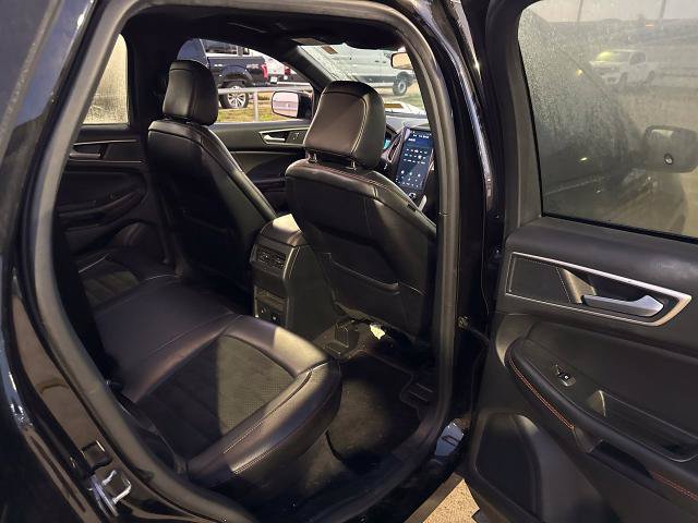 Certified 2024 Ford Edge ST-Line AWD/4WD image 13