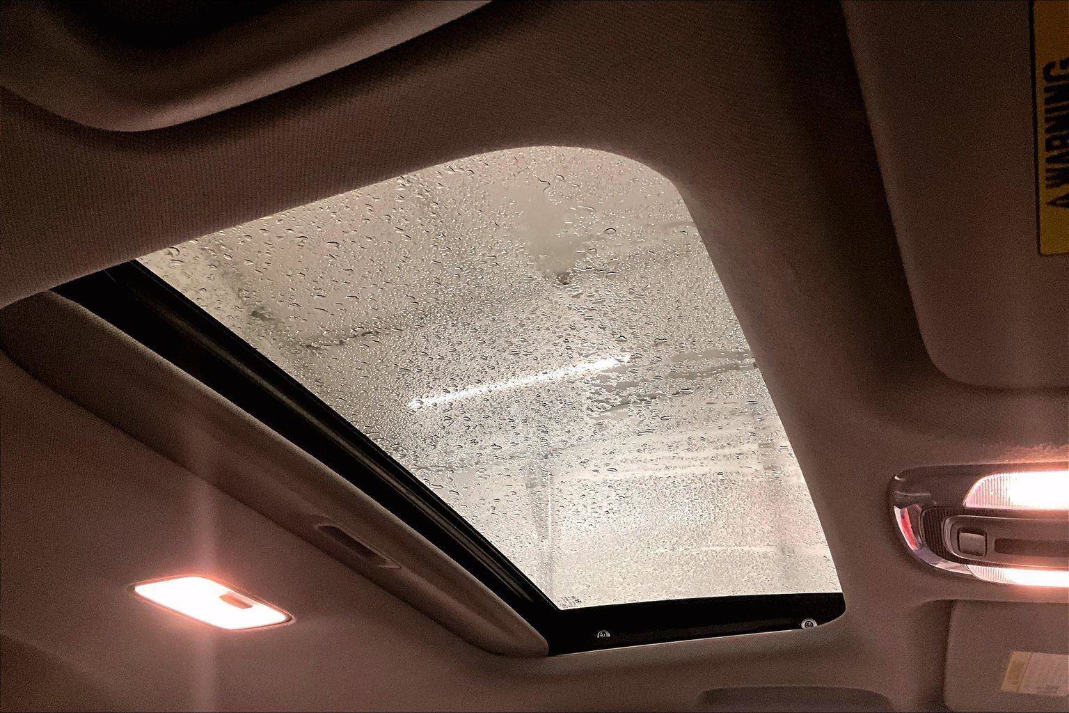 Used 2021 Hyundai Elantra SEL w/ Convenience + Premium Package image 21