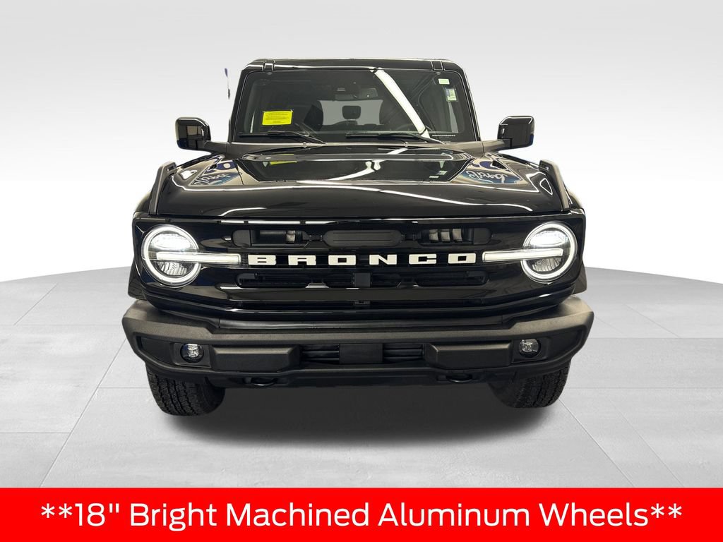 Certified 2025 Ford Bronco Outer Banks AWD/4WD image 8