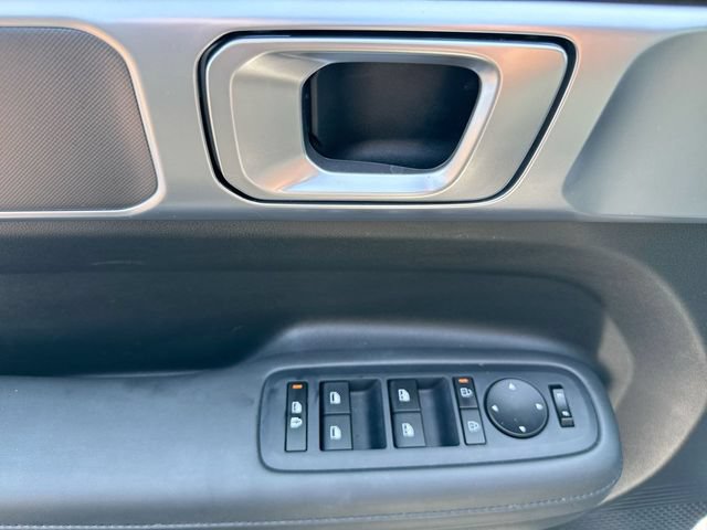 Used 2026 Hyundai Santa Fe SEL FWD image 13