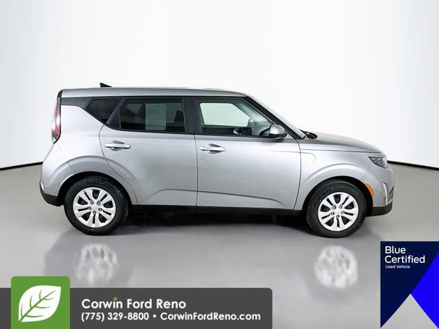 Used 2025 Kia Soul LX image 7