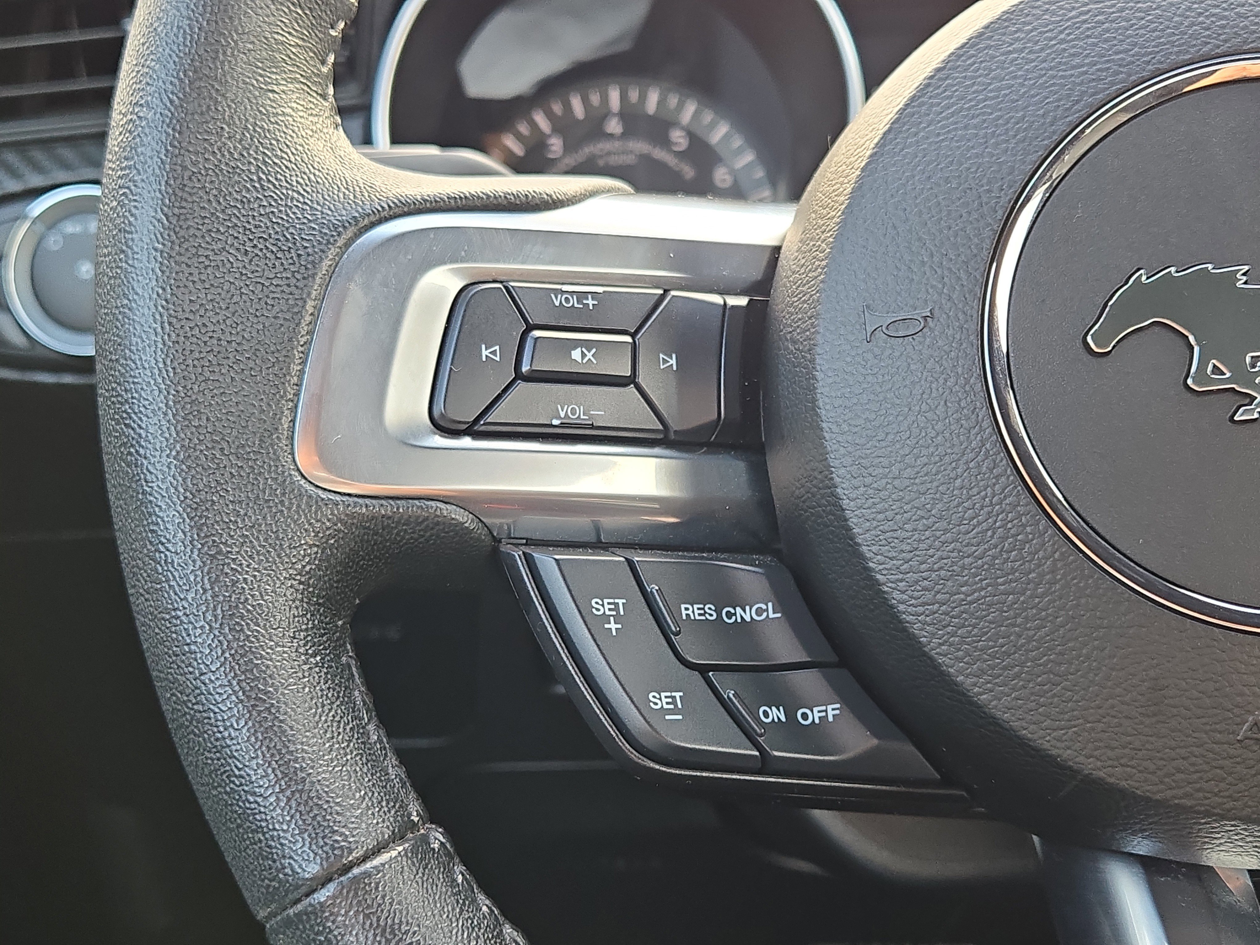 Certified 2022 Ford Mustang Coupe image 20