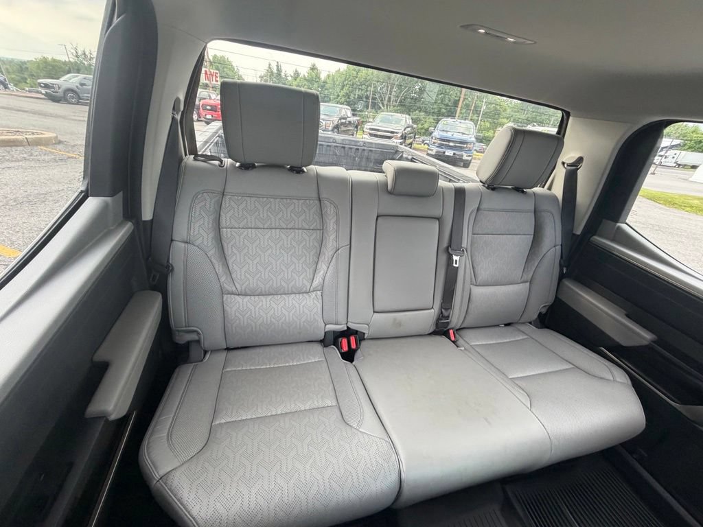 Used 2024 Toyota Tundra Limited AWD/4WD image 43