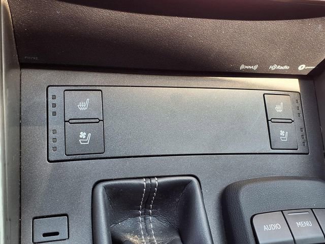 Used 2019 Lexus IS 300 F Sport w/ F Sport Package image 9