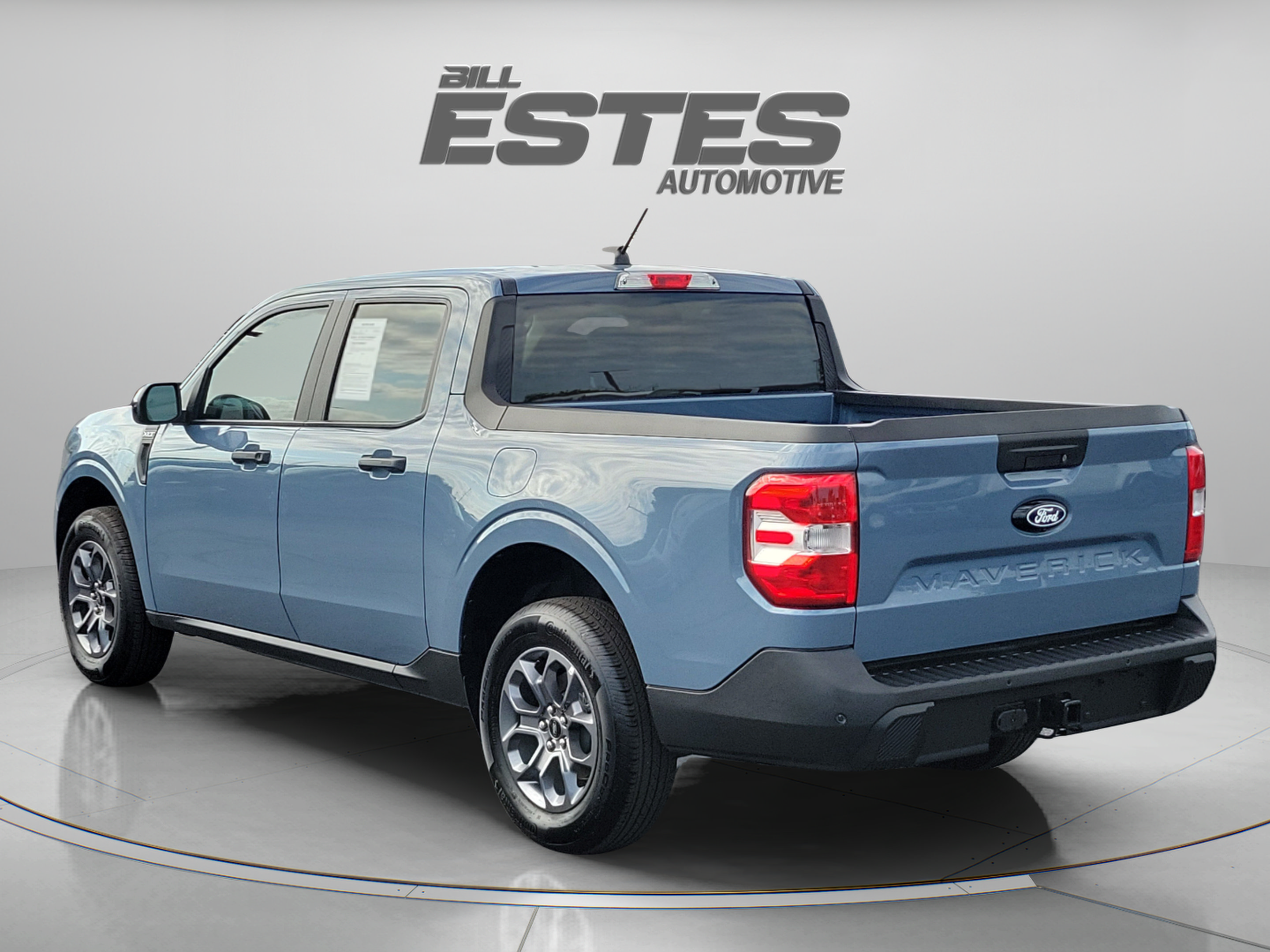 Certified 2026 Ford Maverick XLT w/ XLT Luxury Package AWD/4WD image 2