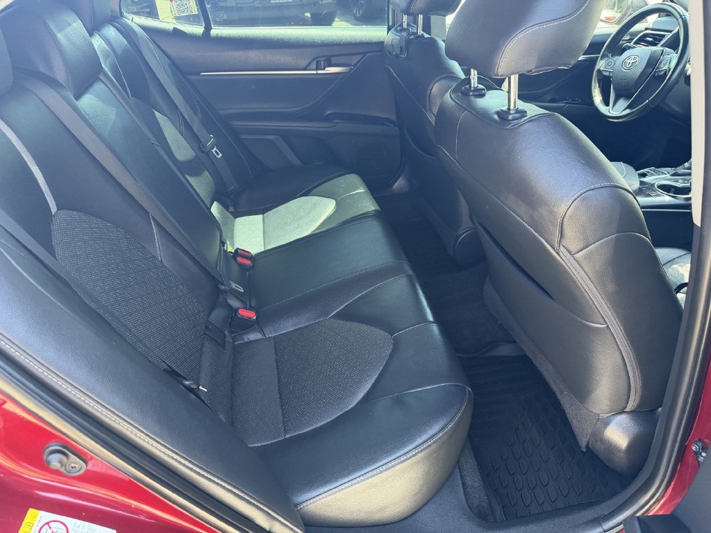 Used 2018 Toyota Camry XSE w/ Driver Assist Package FWD image 15