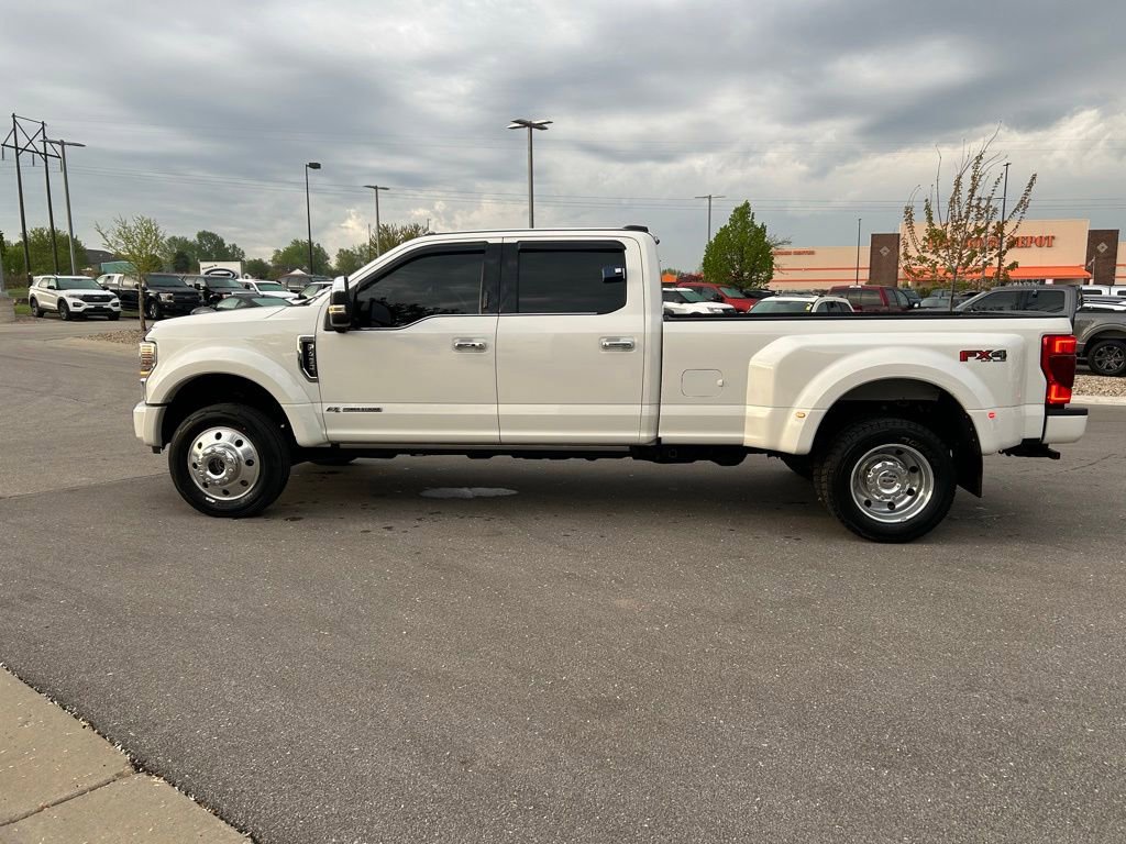Certified 2022 Ford F450 Platinum w/ FX4 Off-Road Package AWD/4WD image 10