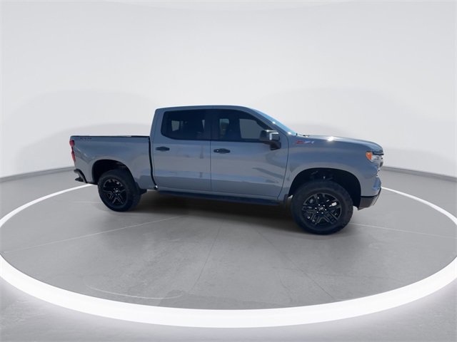 Used 2024 Chevrolet Silverado 1500 LT Trail Boss w/ Convenience Package II image 4