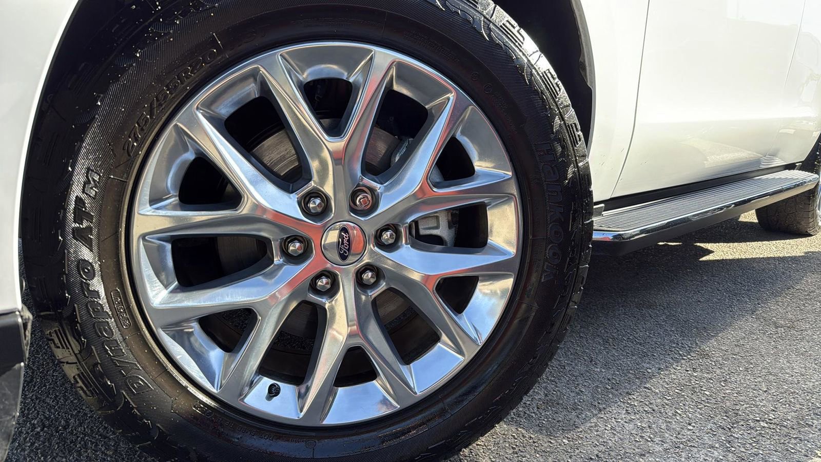 Certified 2021 Ford Expedition XLT image 9