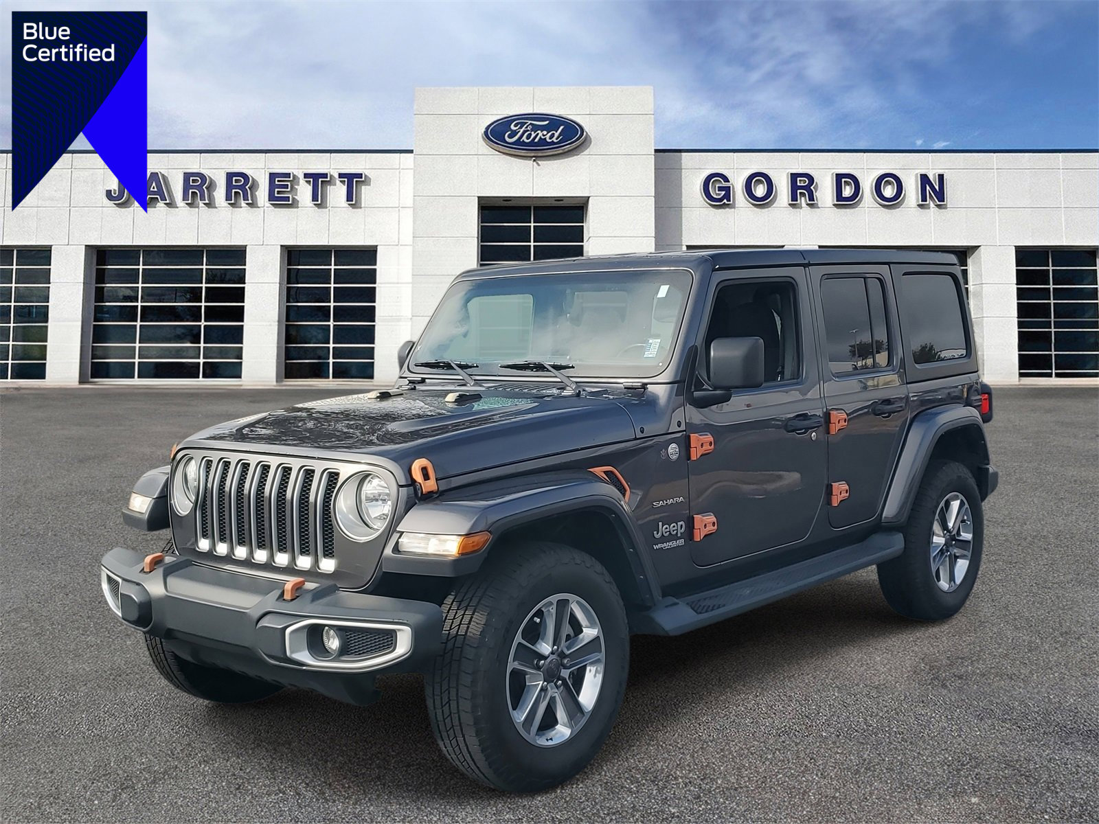 Used 2022 Jeep Wrangler Unlimited Sahara w/ Cold Weather Group image 1