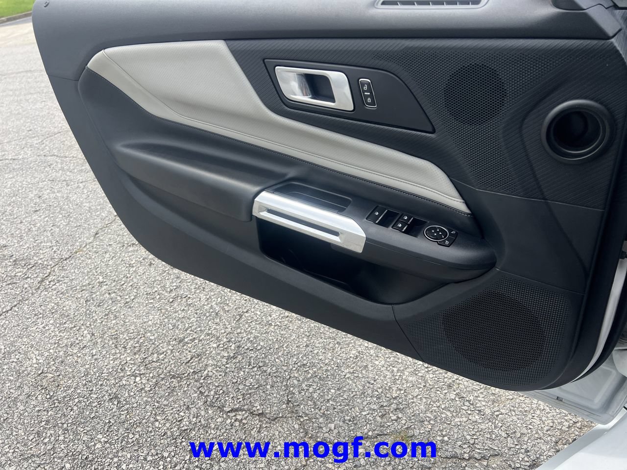 Certified 2024 Ford Mustang Premium RWD image 17