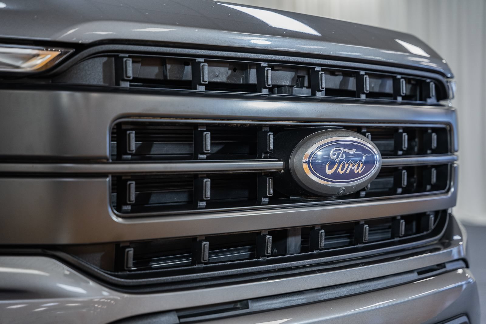 Certified 2021 Ford F150 Lariat w/ Equipment Group 502A High AWD/4WD image 10