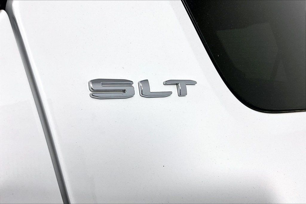 Used 2023 GMC Acadia SLT AWD/4WD image 14