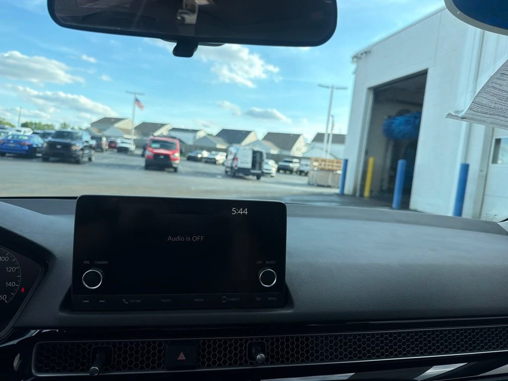 Used 2022 Honda Civic EX image 32