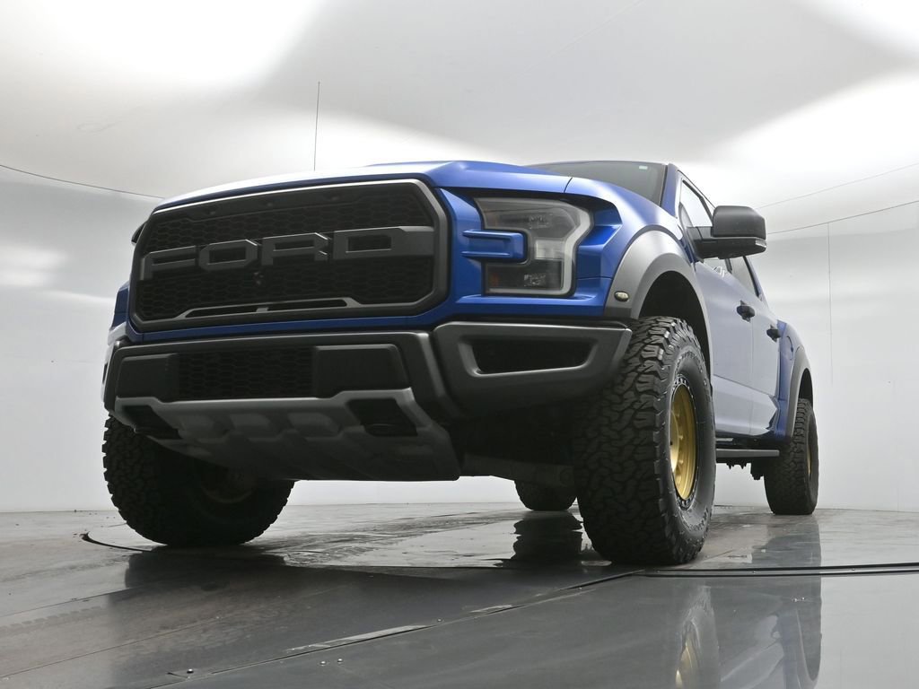 Certified 2017 Ford F150 Raptor w/ Equipment Group 801A Mid image 46