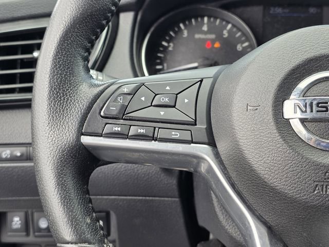 Used 2019 Nissan Rogue SV FWD image 21