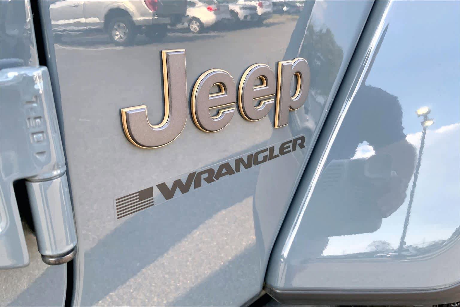 Used 2024 Jeep Wrangler Unlimited Rubicon 392 AWD/4WD image 30
