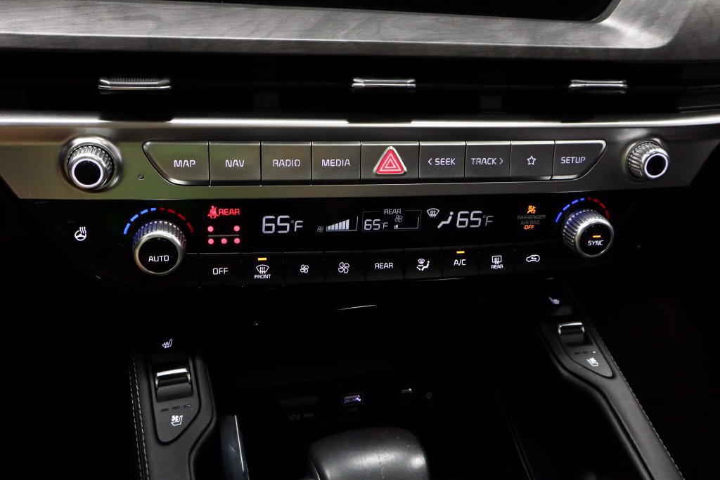 Used 2025 Kia Telluride EX X-Line AWD/4WD image 32
