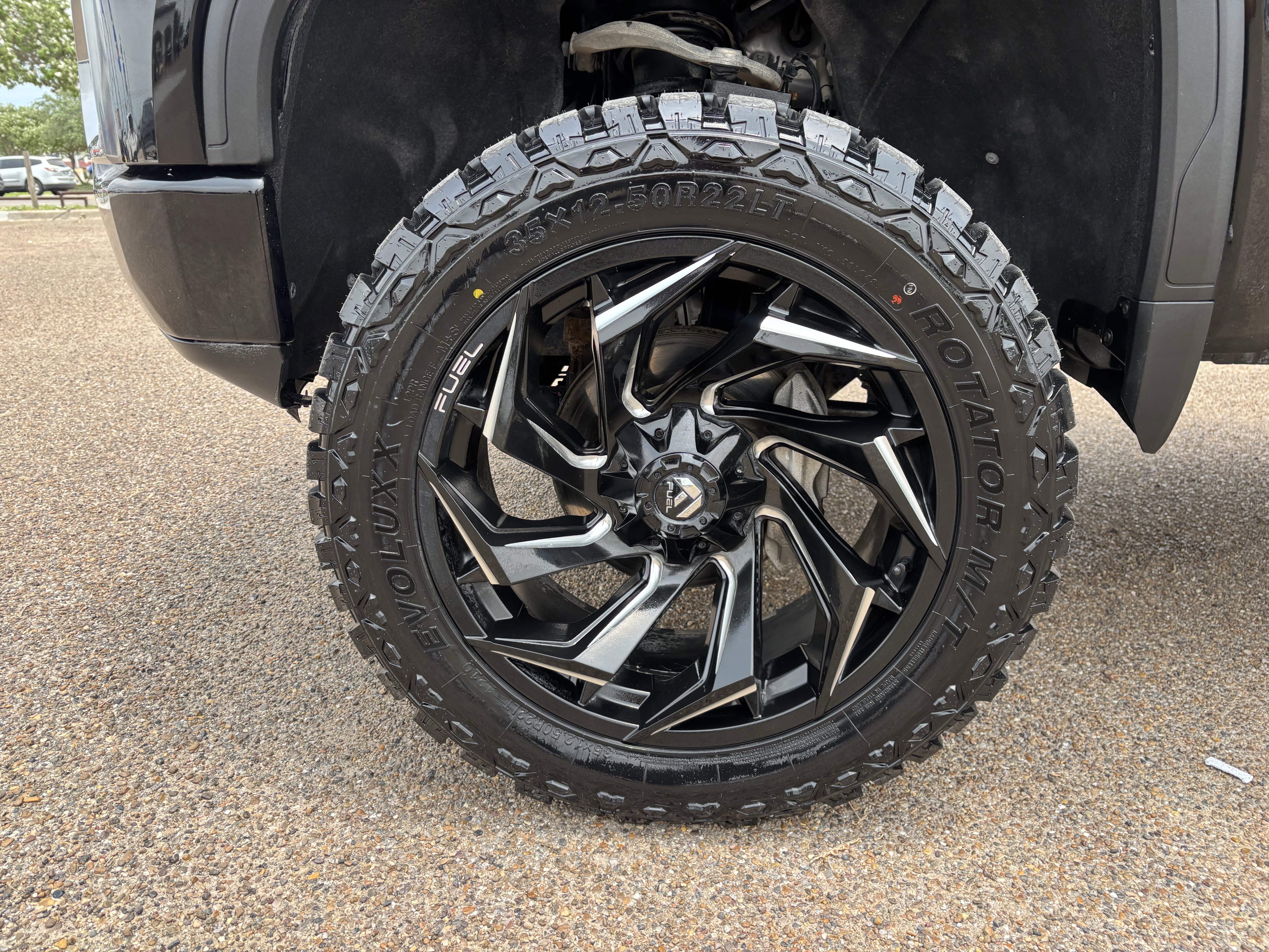 Used 2020 GMC Sierra 1500 AT4 w/ AT4 Premium Package AWD/4WD image 8