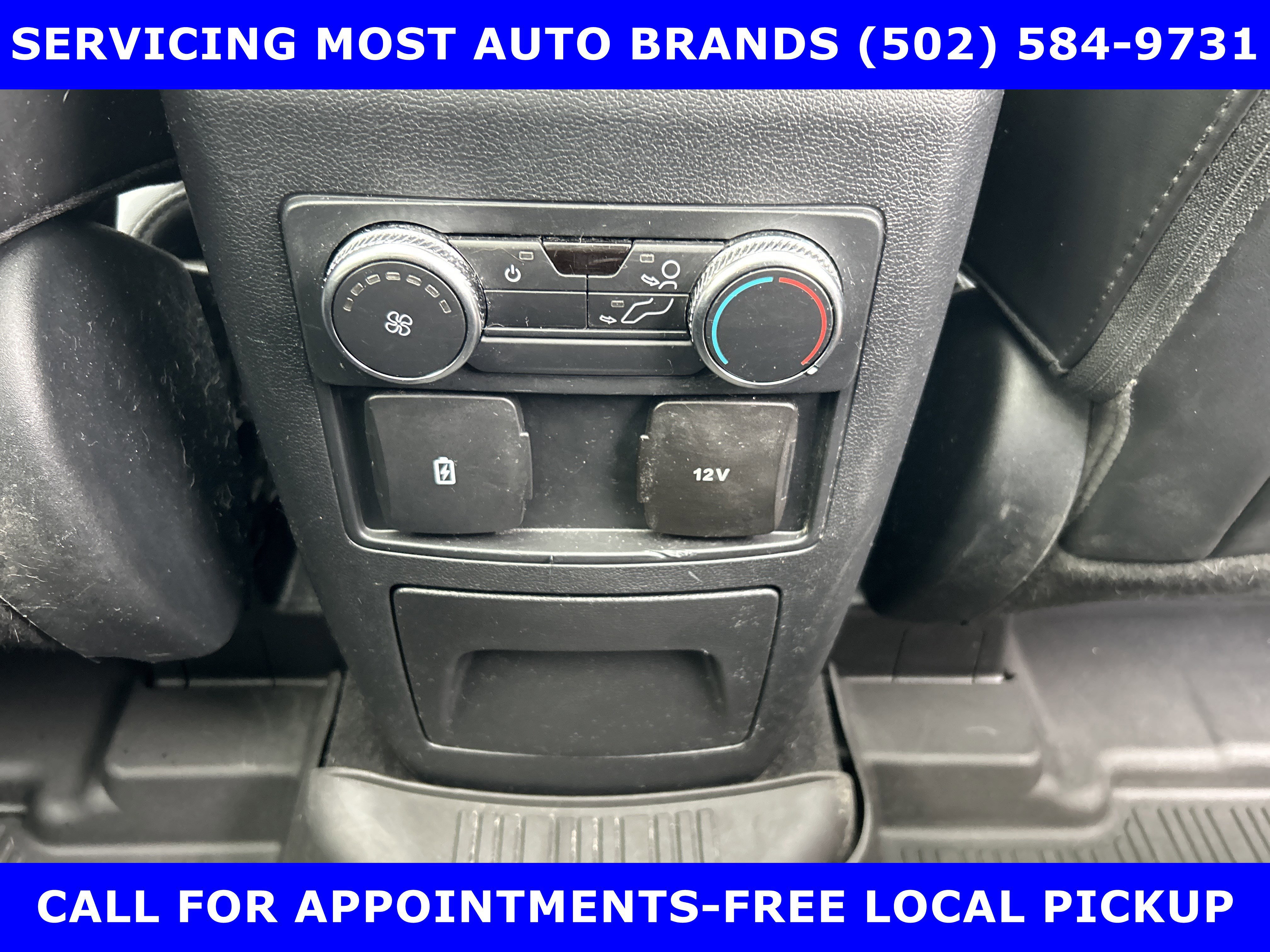 Certified 2022 Ford Explorer XLT w/ Equipment Group 202A image 23