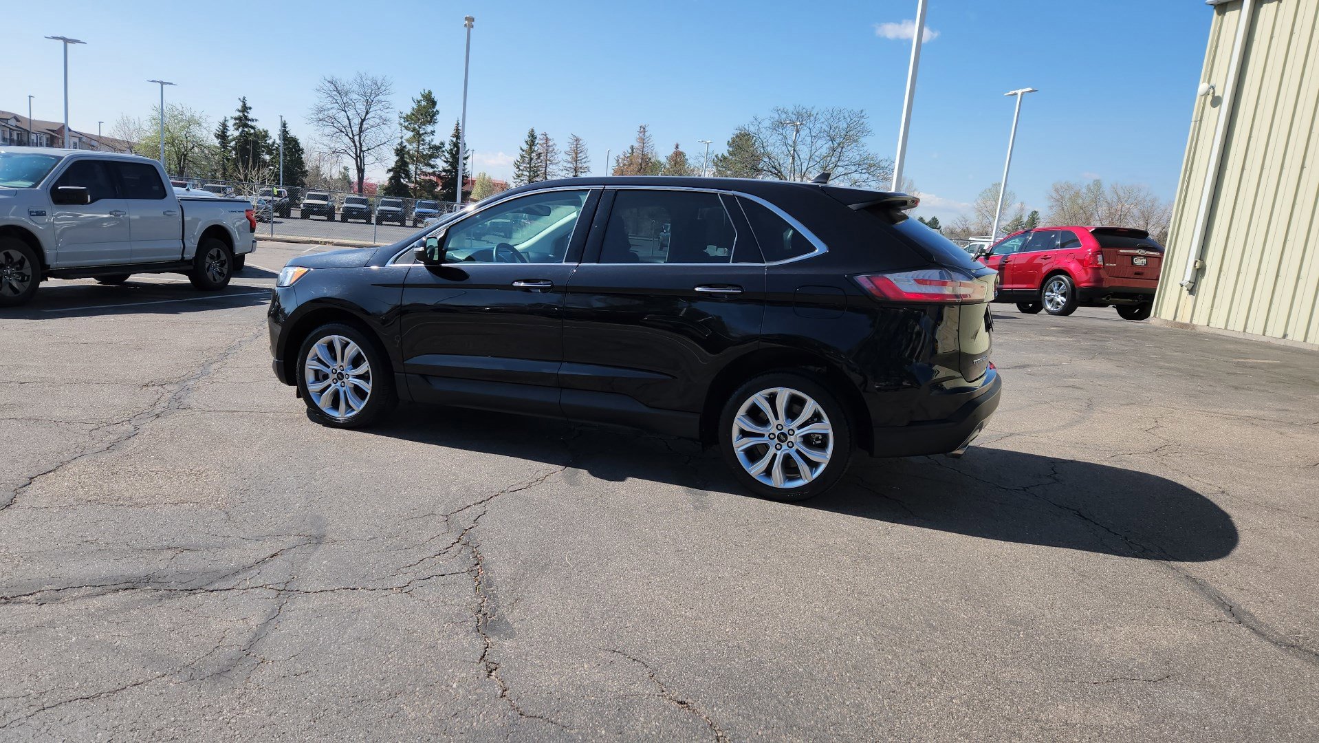Certified 2024 Ford Edge Titanium AWD/4WD image 8