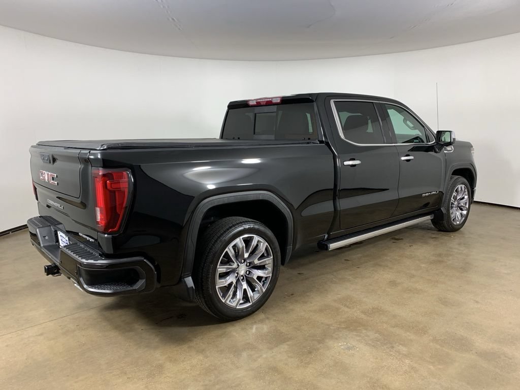 Used 2024 GMC Sierra 1500 Denali w/ Denali Reserve Package AWD/4WD image 8