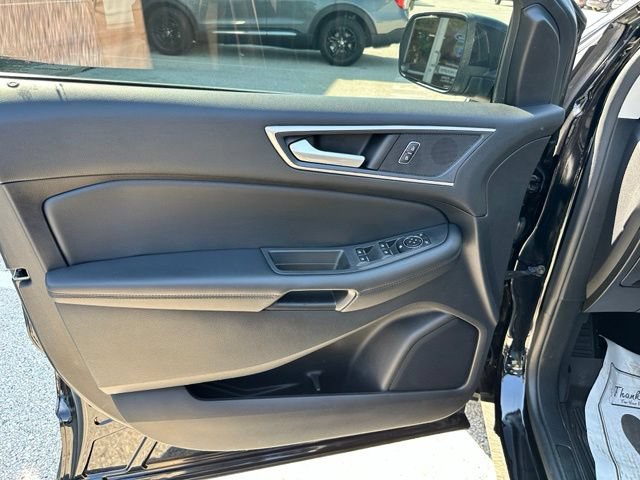 Certified 2021 Ford Edge SEL w/ Convenience Package AWD/4WD image 33