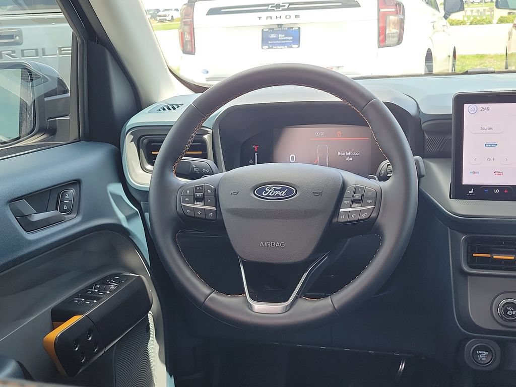 Certified 2025 Ford Maverick Tremor AWD/4WD image 14