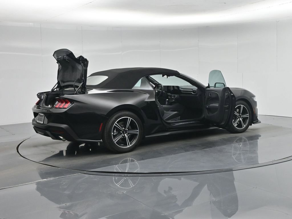 Certified 2025 Ford Mustang Premium image 6