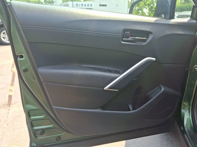 Used 2023 Toyota Corolla Cross LE AWD/4WD image 13
