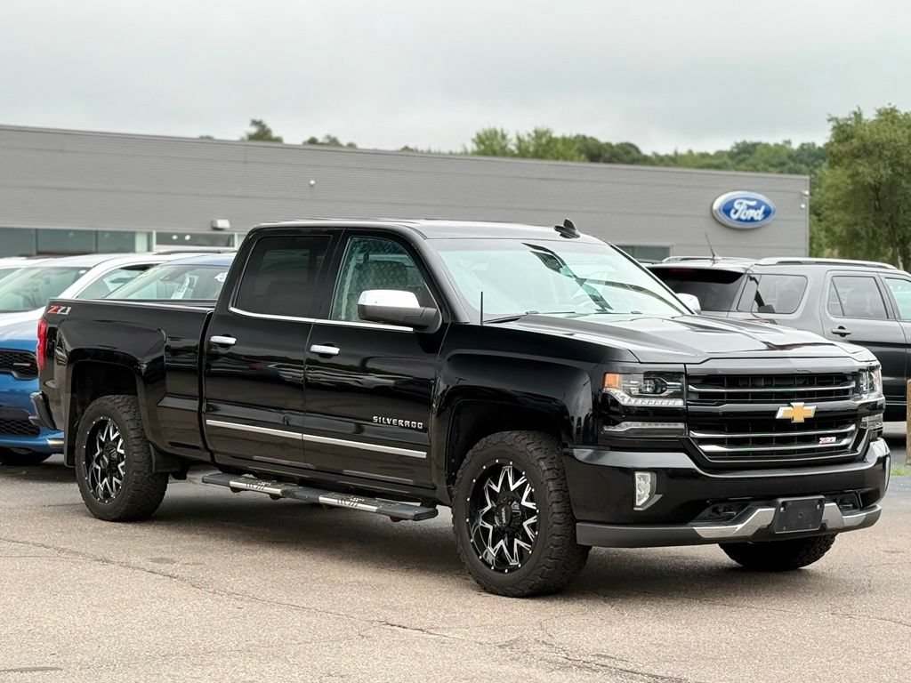 Used 2018 Chevrolet Silverado 1500 LTZ Z71 AWD/4WD image 25