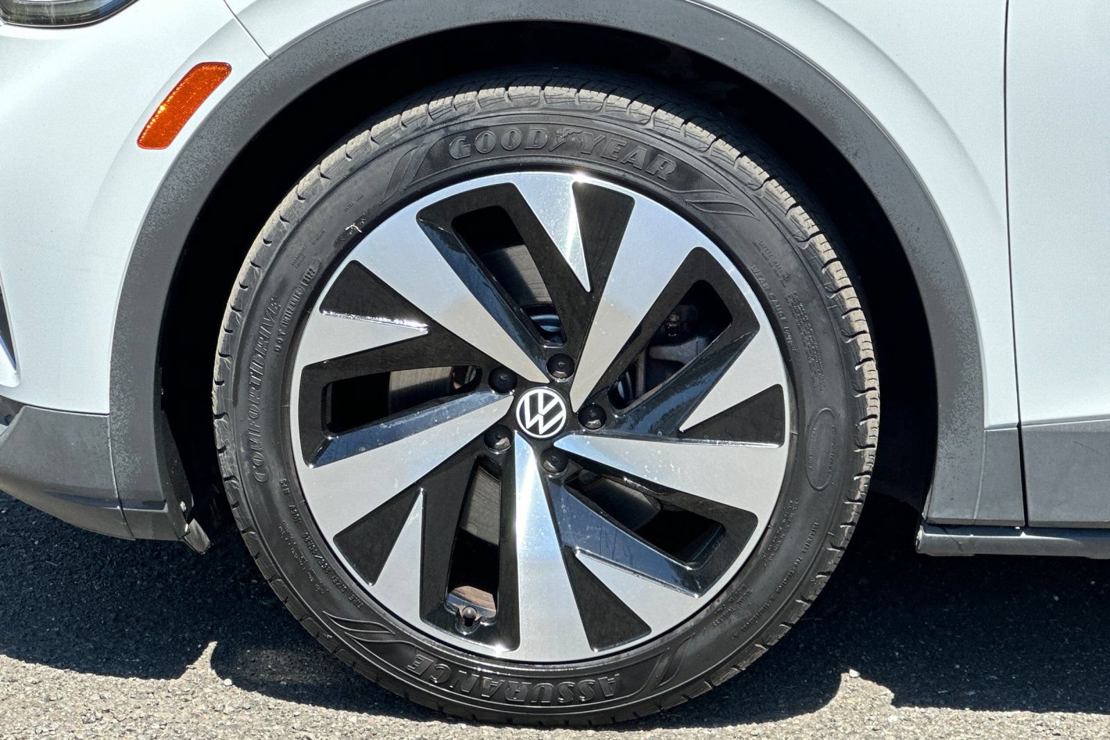 Used 2021 Volkswagen ID.4 Pro S w/ Gradient Package RWD image 43