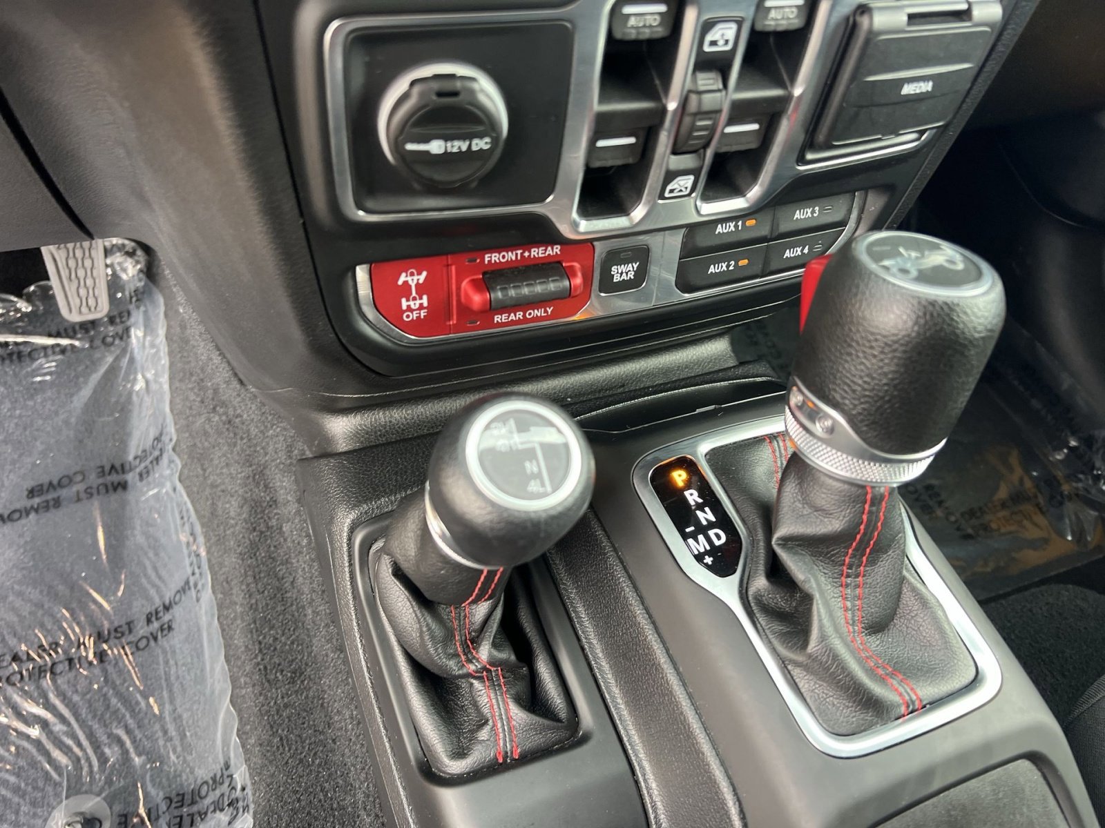 Used 2018 Jeep Wrangler Unlimited Rubicon image 22