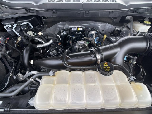 Certified 2022 Ford F150 XLT w/ Equipment Group 302A High image 12