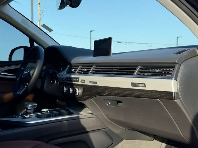 Used 2018 Audi Q7 2.0T Premium Plus AWD/4WD image 20